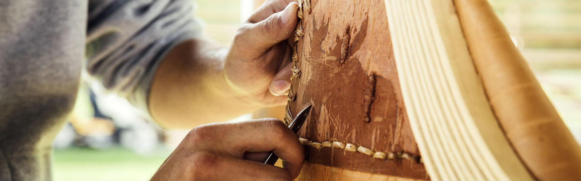 Making a canoe (close-up)