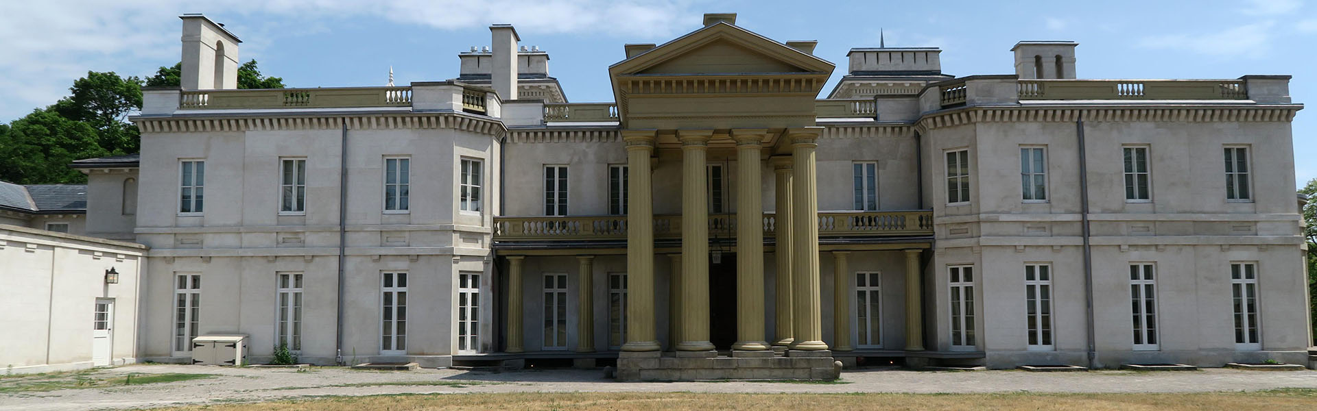 Dundurn Castle and Grounds