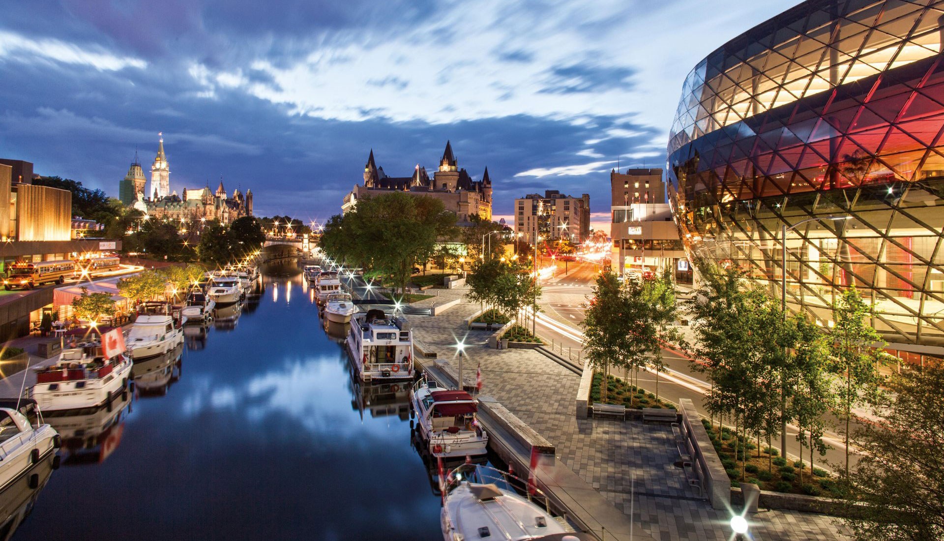 Rideau Canal Ottawa 100009901 Photo DO
