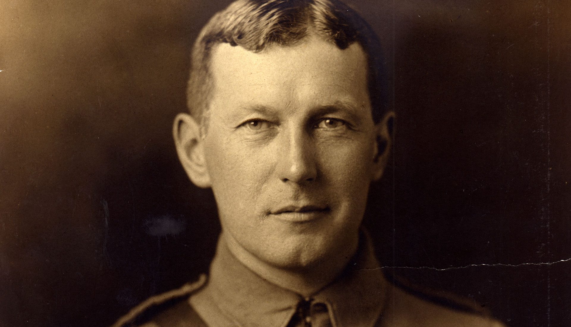 1914 John Mc Crae banner