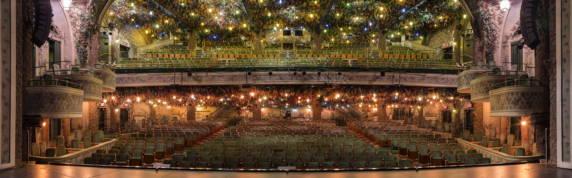 Winter Garden Theatre Photo Hubert Ye Hua banner