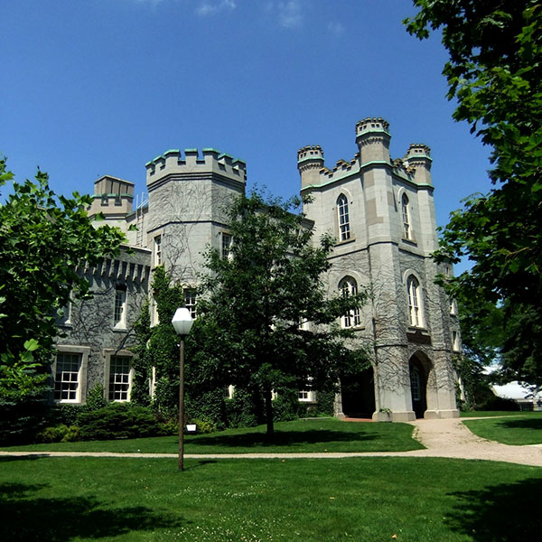 Middlesex County Courthouse