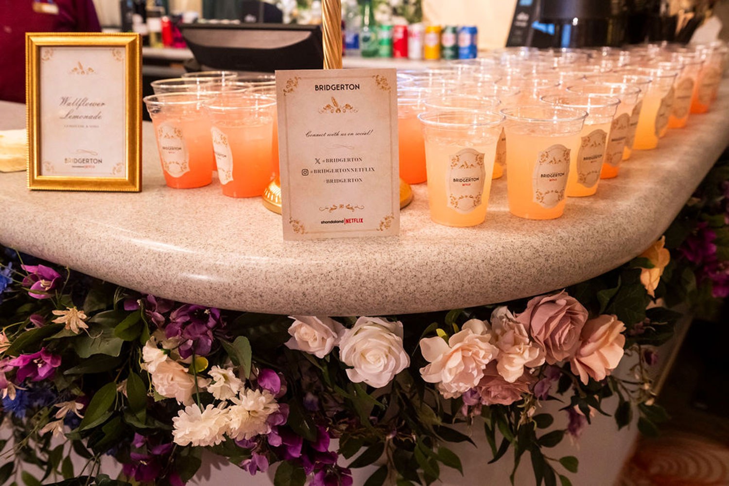Bridgerton drinks Photo Arthur Mola Netflix 1500px