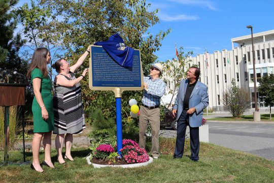 Plaque unveiling commemorating The Franco-Ontarian Flag.