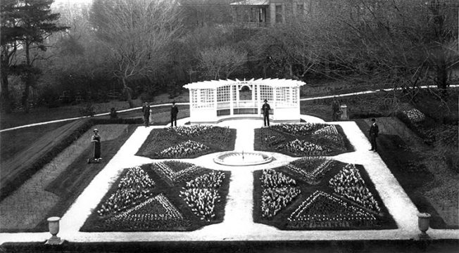 Olmsted gardens at Fulford Place, Brockville