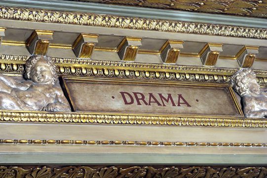 Lobby words: Drama