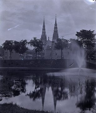 Exh Franco Notre Dame Basilica