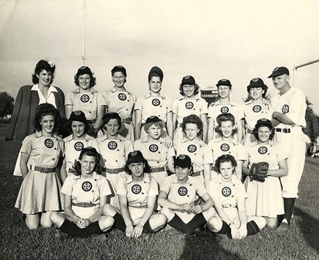 The Rockford Peaches, 1943 (Photo courtesy of the Canadian Baseball Hall of Fame)