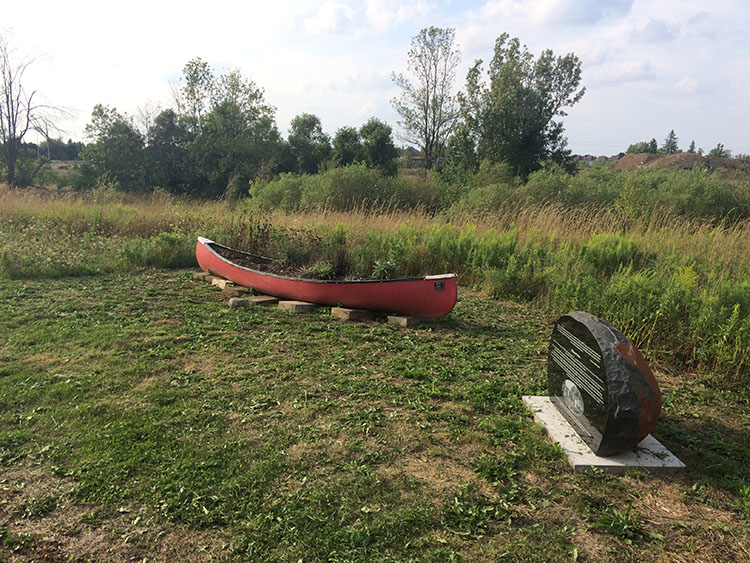 Souharissen Canoe Garden