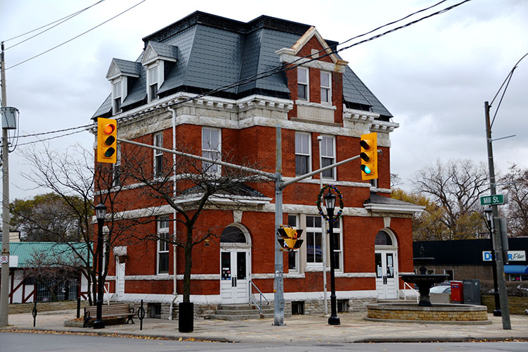 Former post office on Mill Street in Sandwich (Windsor)