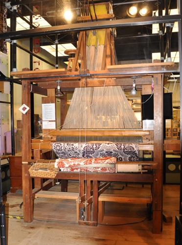 Jacquard loom