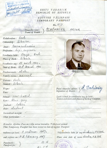 Temporary passport of Arthur Schönberg