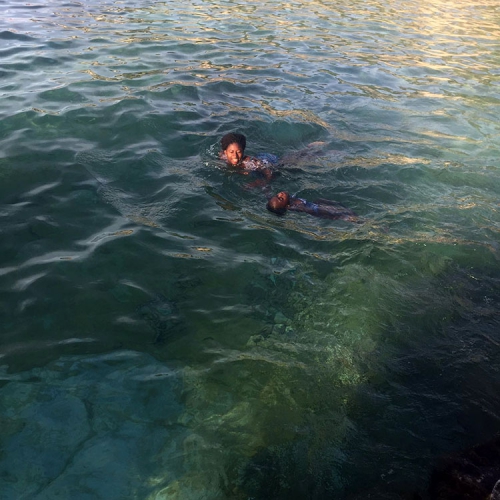 Baignade dans la grotte