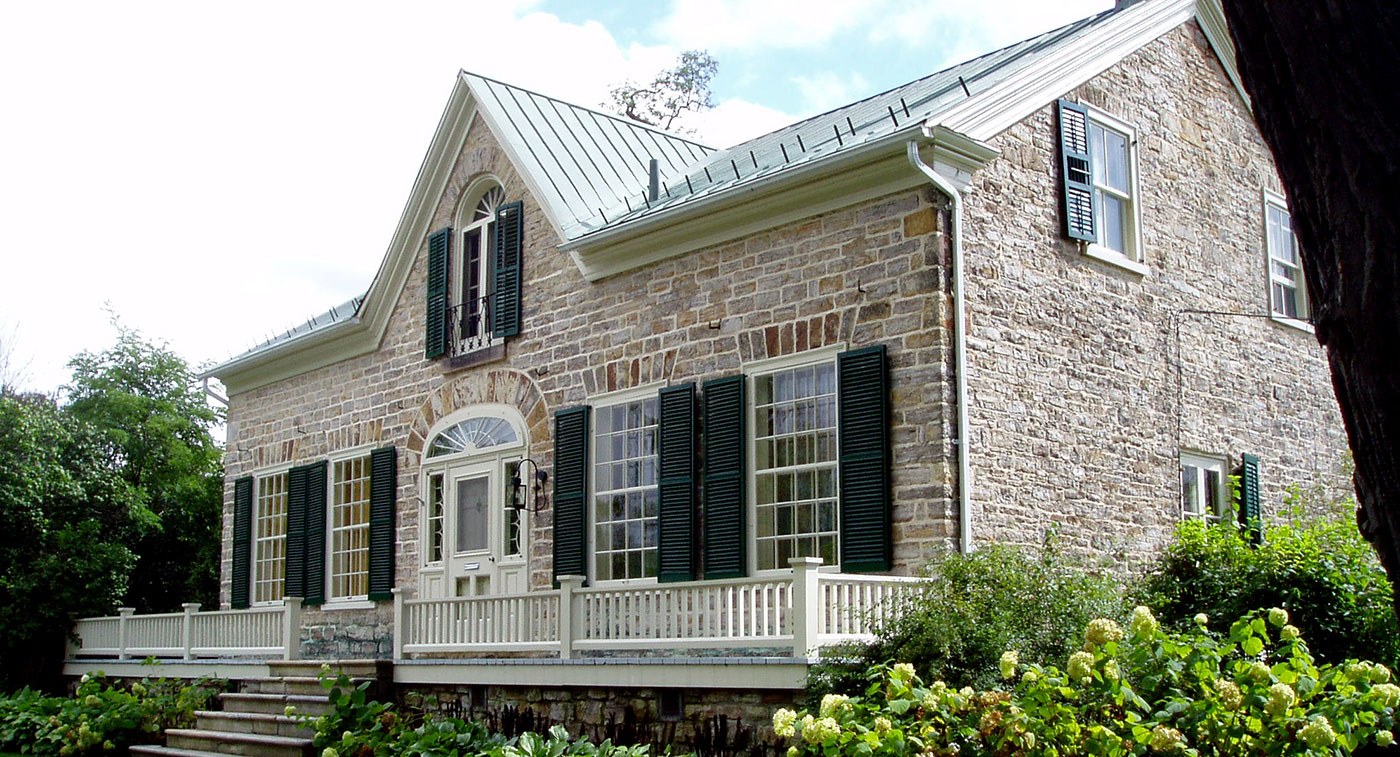 Inge-Va exterior, Perth