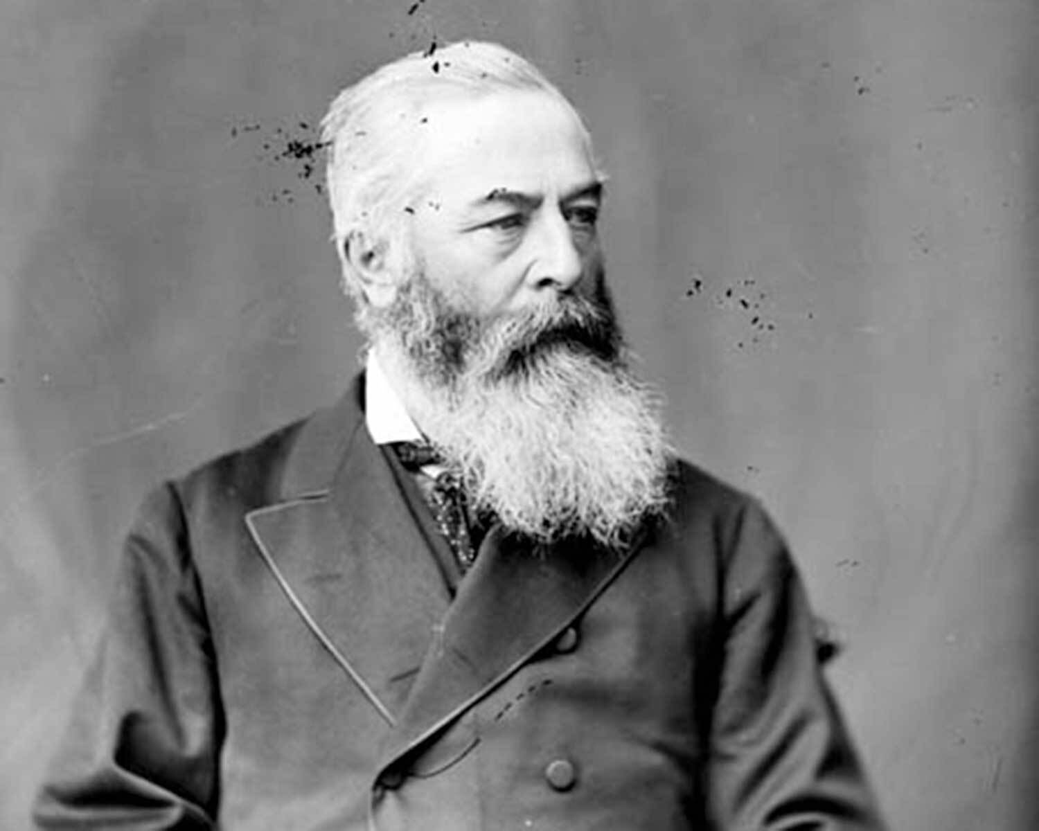 Colonel Darby Bergin, 1826-1896 (Photo: Topley Studio/Library and Archives Canada/PA-033903)