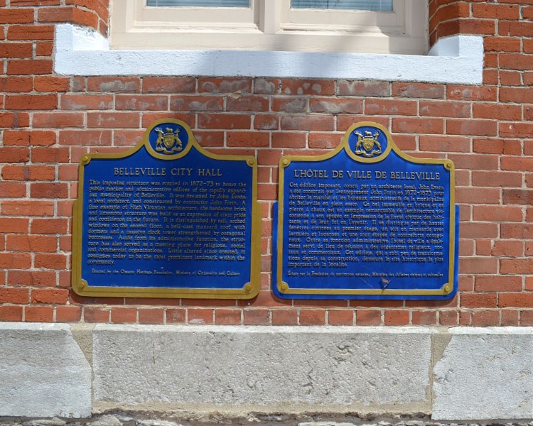 Provincial plaques at Belleville City Hall