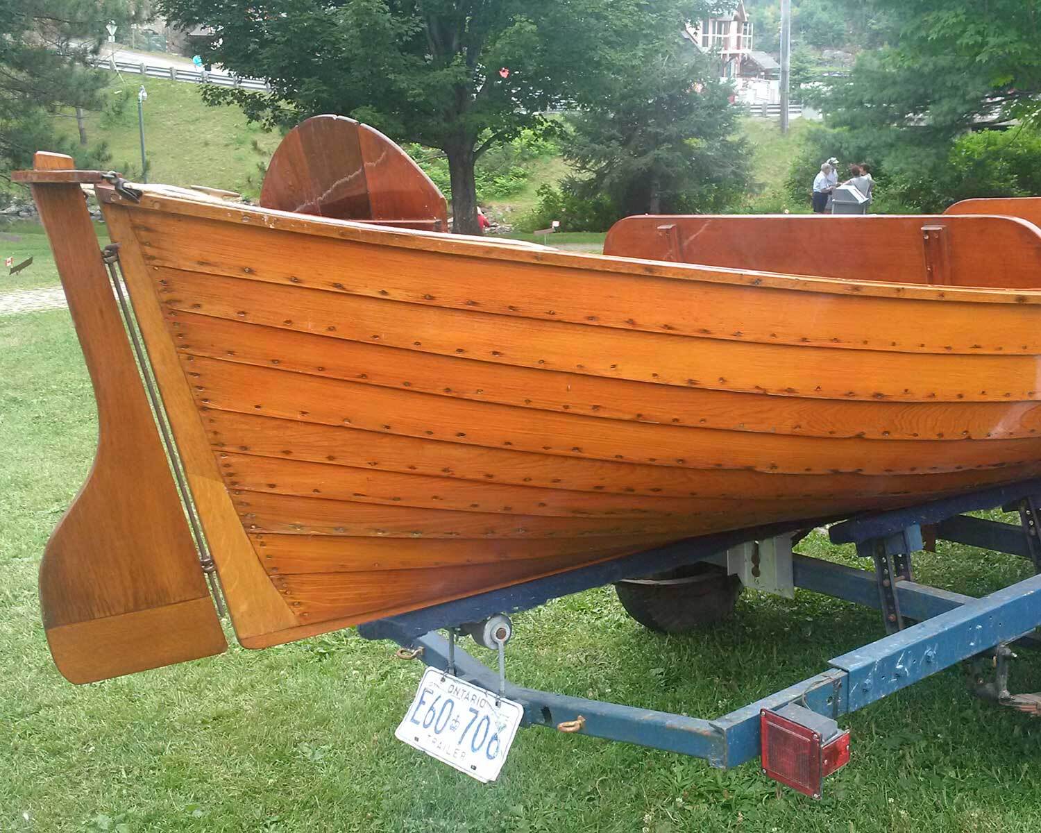 Disappearing propeller boat, 1918 (Photo: Murray Walter)