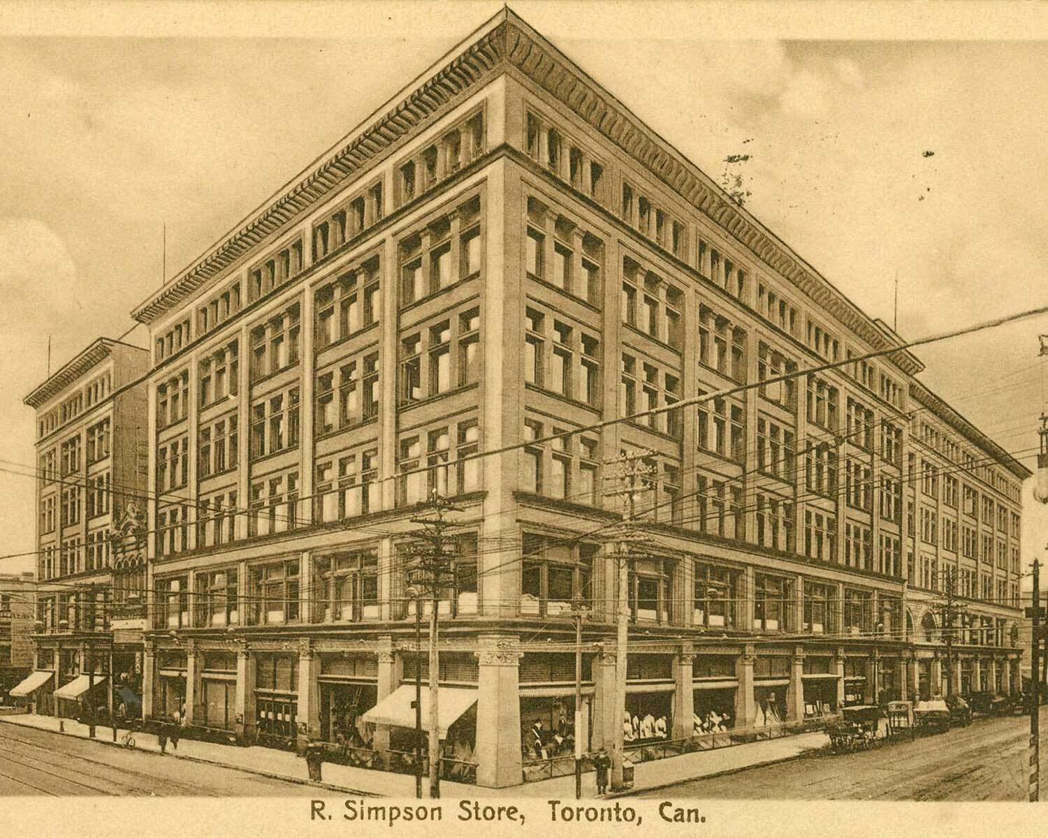 Magasin La Baie de la rue Queen (quand c'était le magasin R. Simpson), v. 1913 (Photo : Bibliothèque publique de Toronto)
