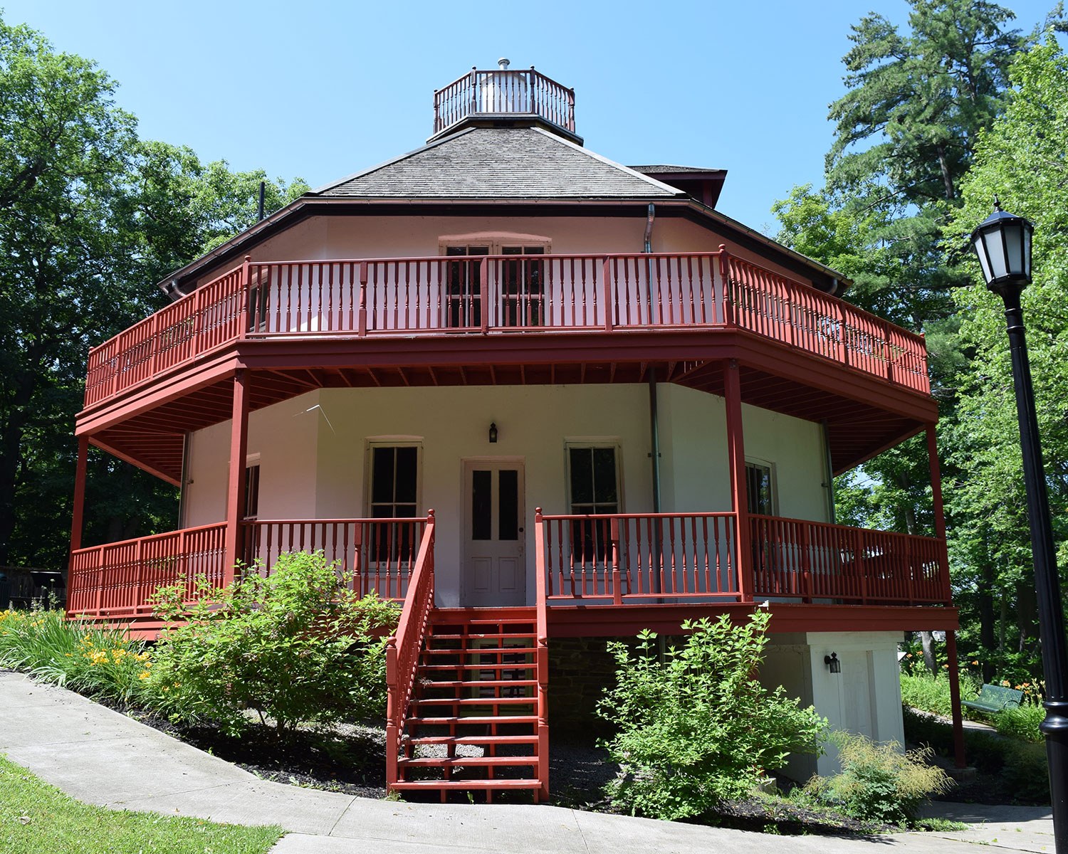 Woodchester Villa, Bracebridge
