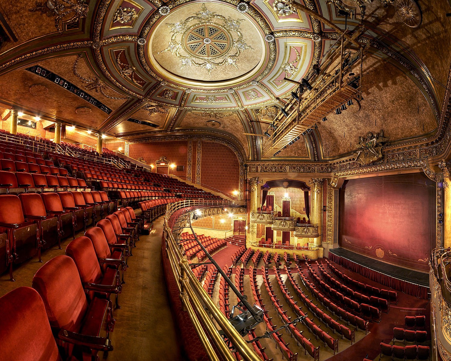 Interior of the Elgin Theatre (Photo: Peter Lusztyk)