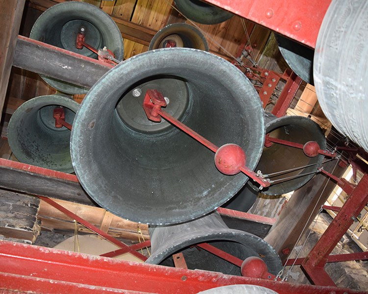 The bells of St. John the Evangelist, Peterborough