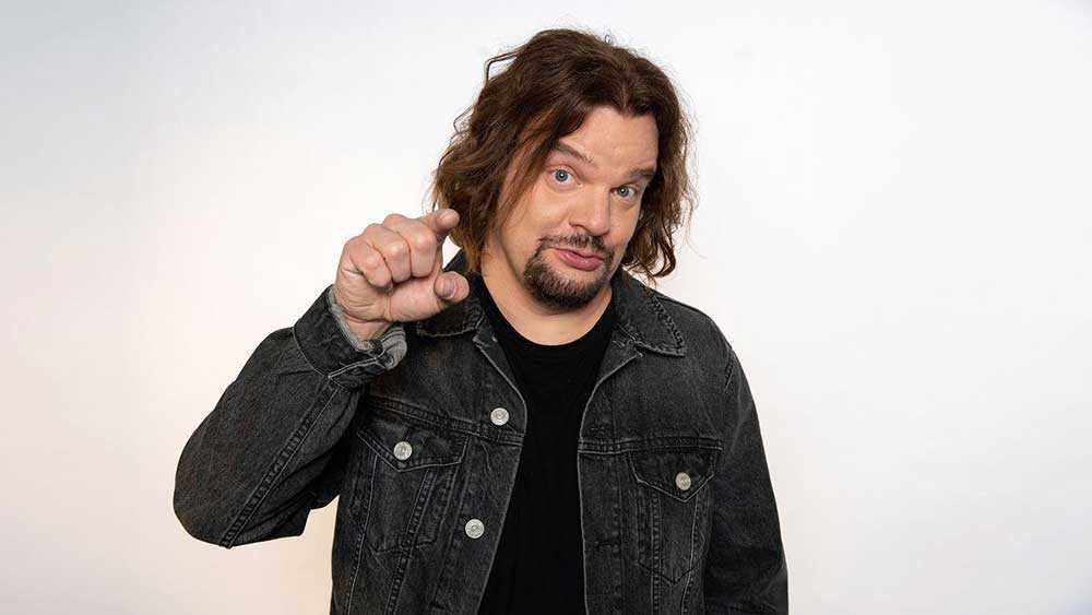 ISMO : La tournée « Watch Your Language »