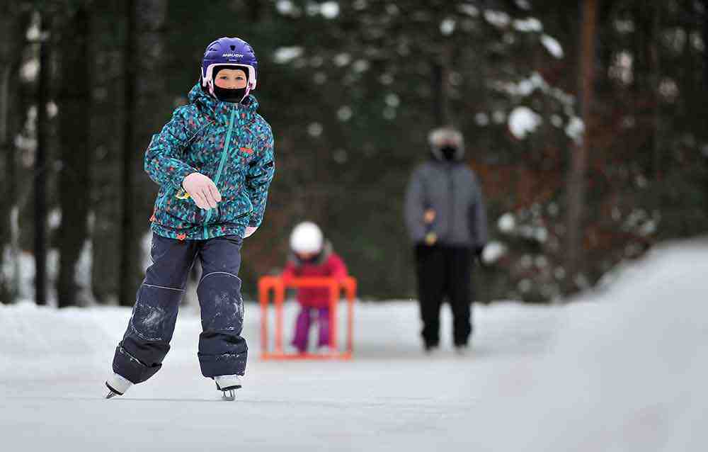 Children skating