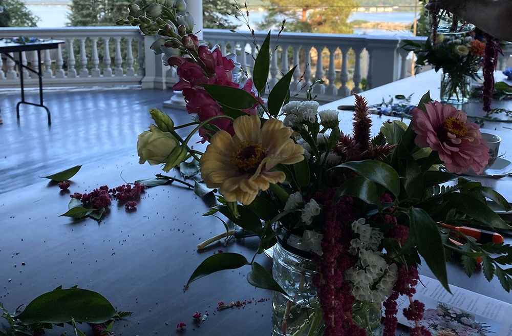 A midsummer garden floral workshop with Primrose and Willow
