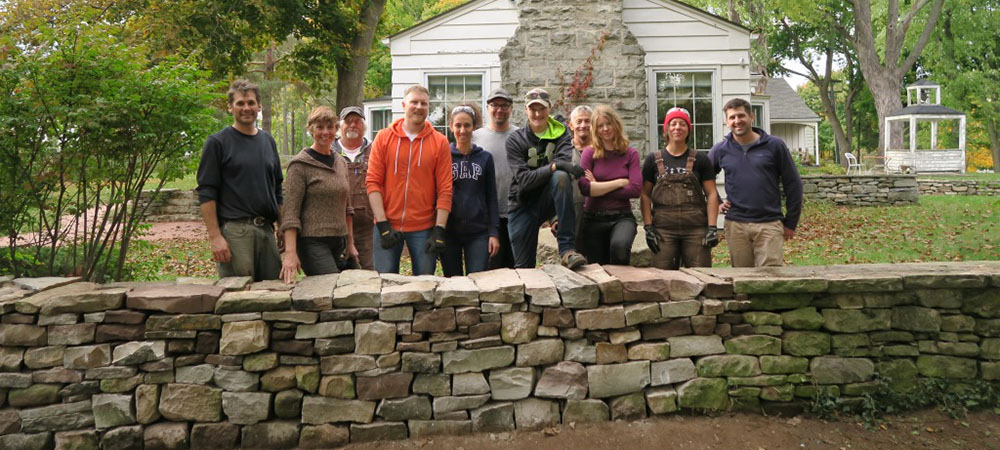 Participants at the 2016 Dry Stone Wall workshop at Scotsdale Farm